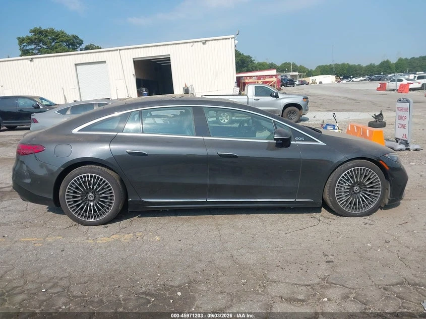 Mercedes-Benz EQS 450+ , снимка 13 - Автомобили и джипове - 56217981