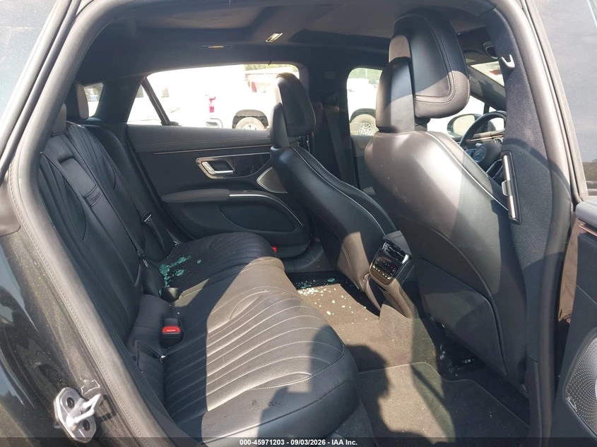 Mercedes-Benz EQS 450+ , снимка 8 - Автомобили и джипове - 56217981