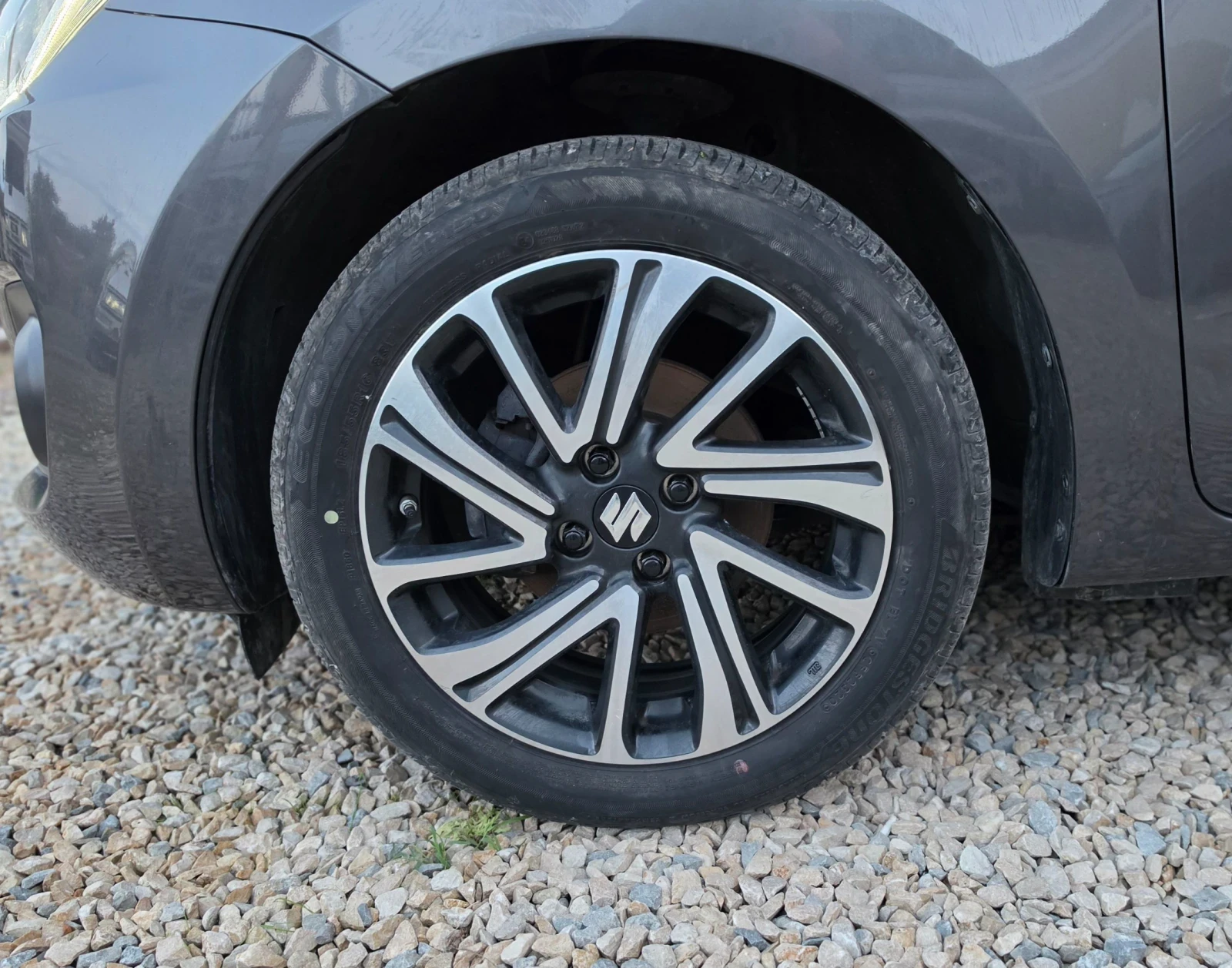 Suzuki Swift SPORT HYBRID , снимка 13 - Автомобили и джипове - 56486458