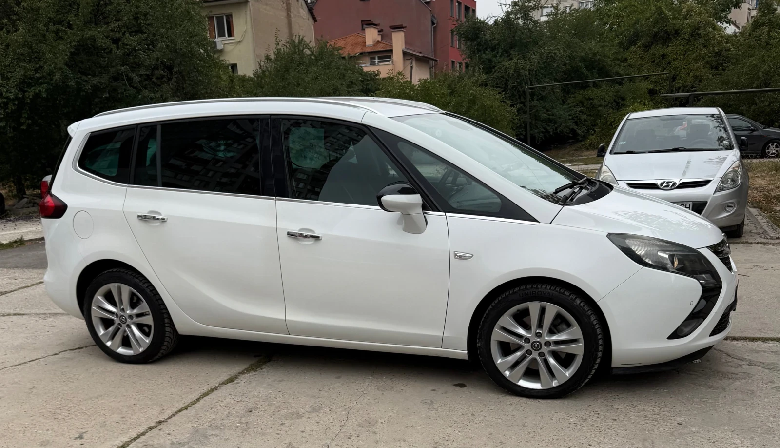 Opel Zafira TOURER 1.4 - 140hp LPG COSMO, снимка 3 - Автомобили и джипове - 56297872