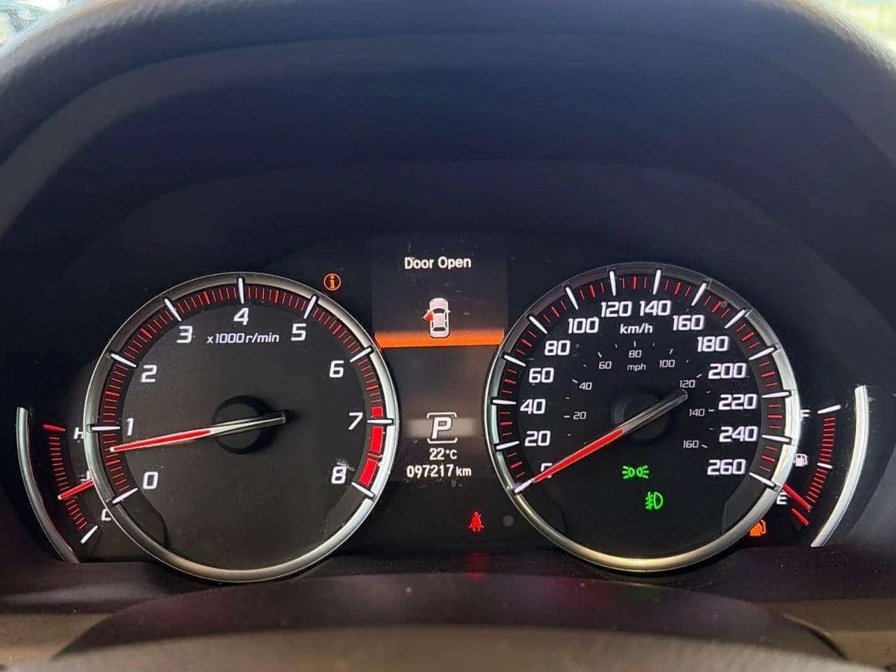 Acura TLX * Tech A Spec * CARFAX * , снимка 16 - Автомобили и джипове - 56360076