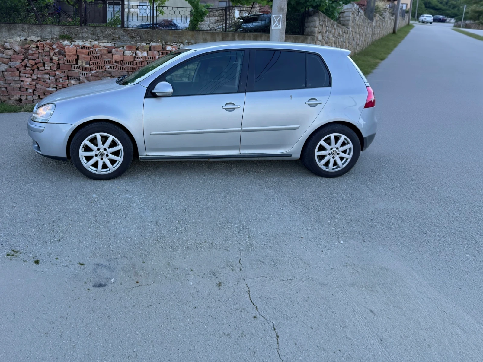 VW Golf 1.9TDi, снимка 5 - Автомобили и джипове - 56367627