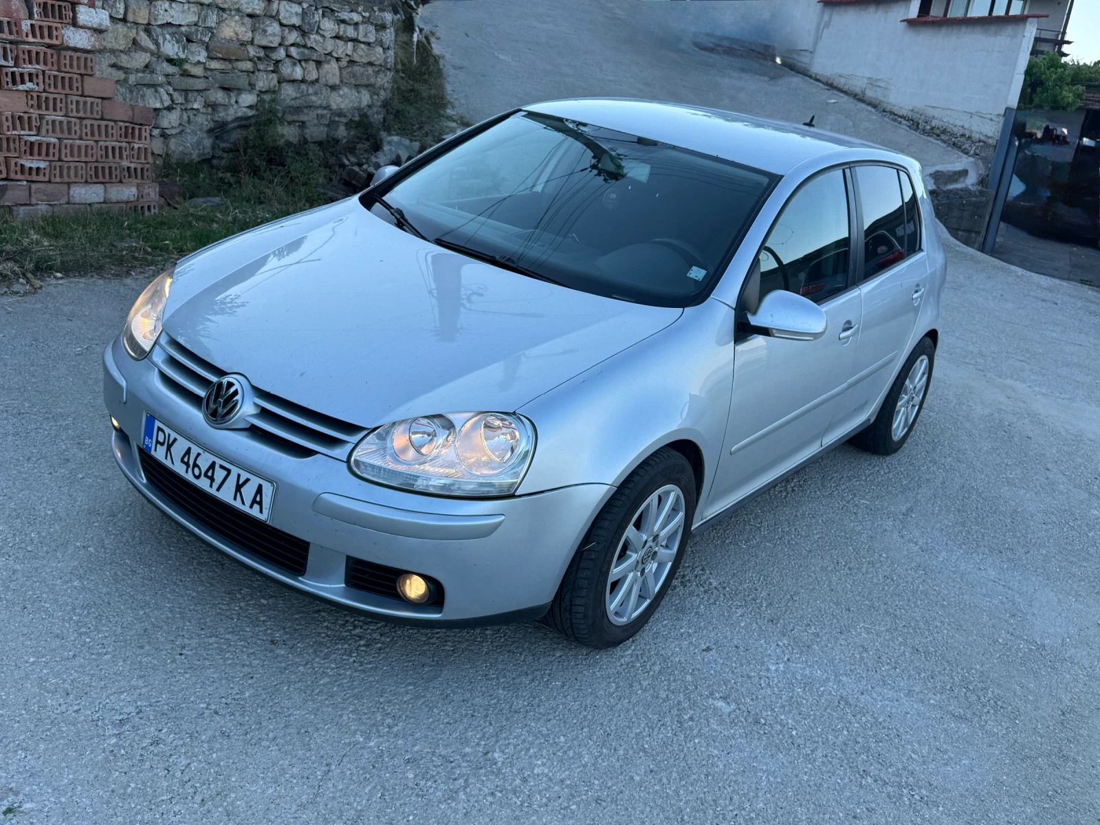 VW Golf 1.9TDi, снимка 2 - Автомобили и джипове - 56367627