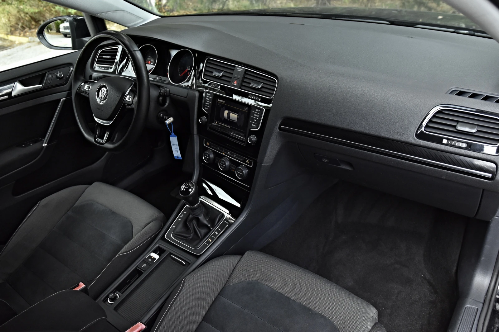 VW Golf 1.6 HIGHLINE TOP!!!!, снимка 13 - Автомобили и джипове - 56685629