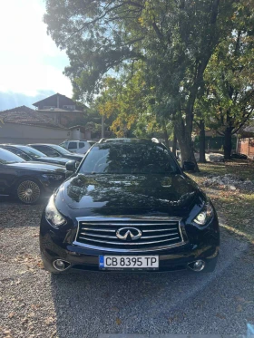     Infiniti QX70 S 5.0 benzin