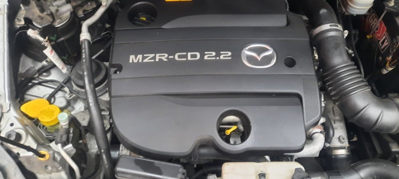 Mazda CX-7 2.2D, снимка 11 - Автомобили и джипове - 46024329