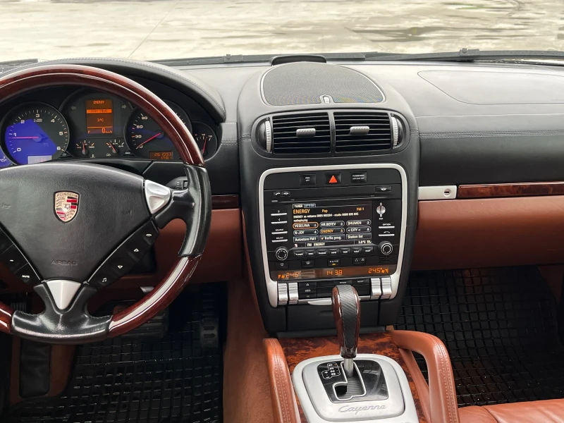 Porsche Cayenne 3.0 dizel, снимка 8 - Автомобили и джипове - 48489266