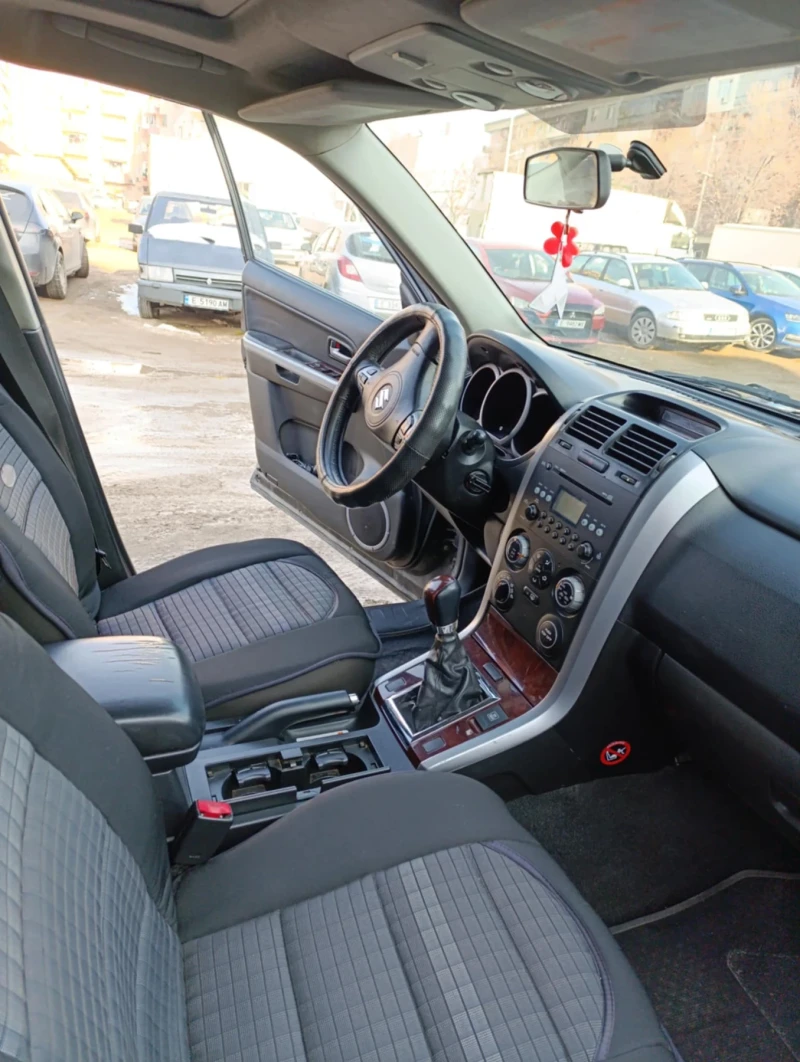 Suzuki Grand vitara, снимка 12 - Автомобили и джипове - 48853307