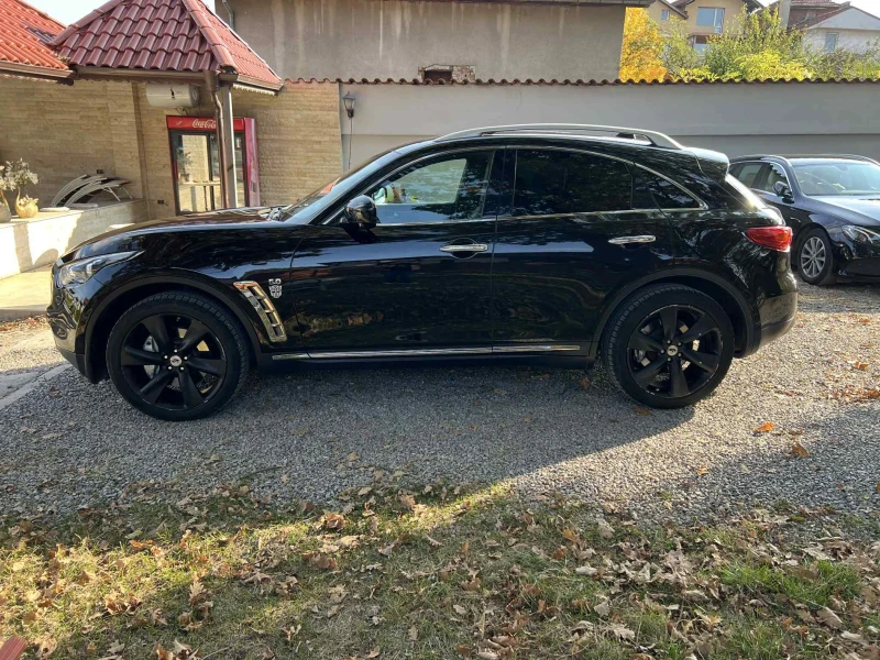 Infiniti QX70 S 5.0 Топ Цена, снимка 4 - Автомобили и джипове - 52084047