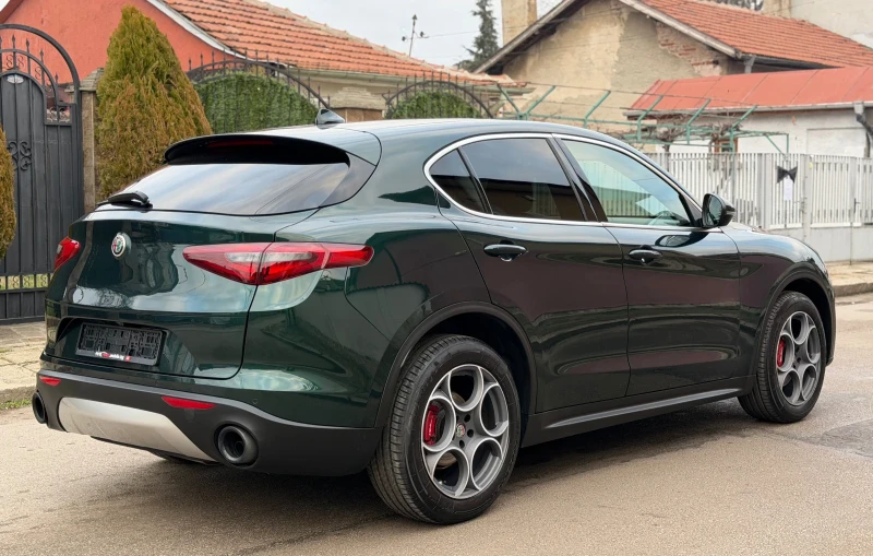 Alfa Romeo Stelvio 2.2JTD Q4 Sport Внос Швейцария, снимка 6 - Автомобили и джипове - 52876515
