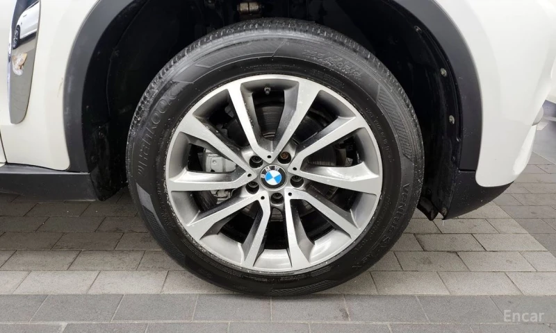 BMW X6, снимка 5 - Автомобили и джипове - 53125452