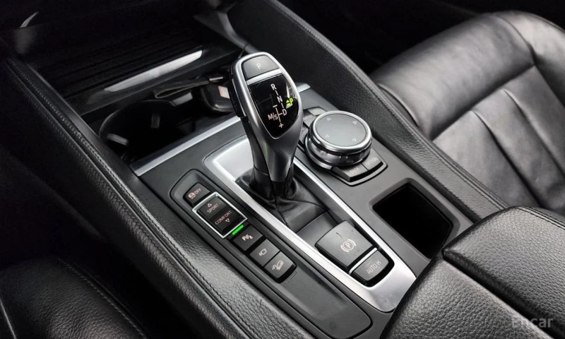 BMW X6, снимка 9 - Автомобили и джипове - 53125452