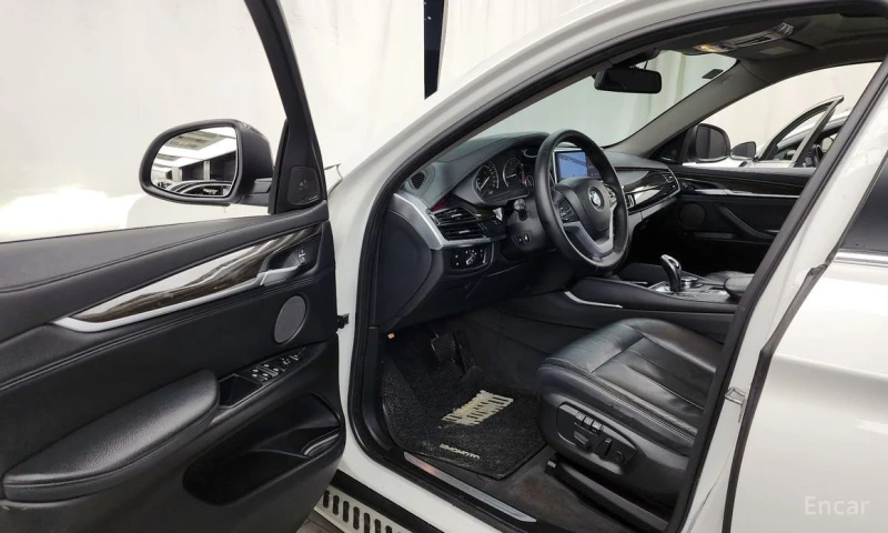 BMW X6, снимка 10 - Автомобили и джипове - 53125452