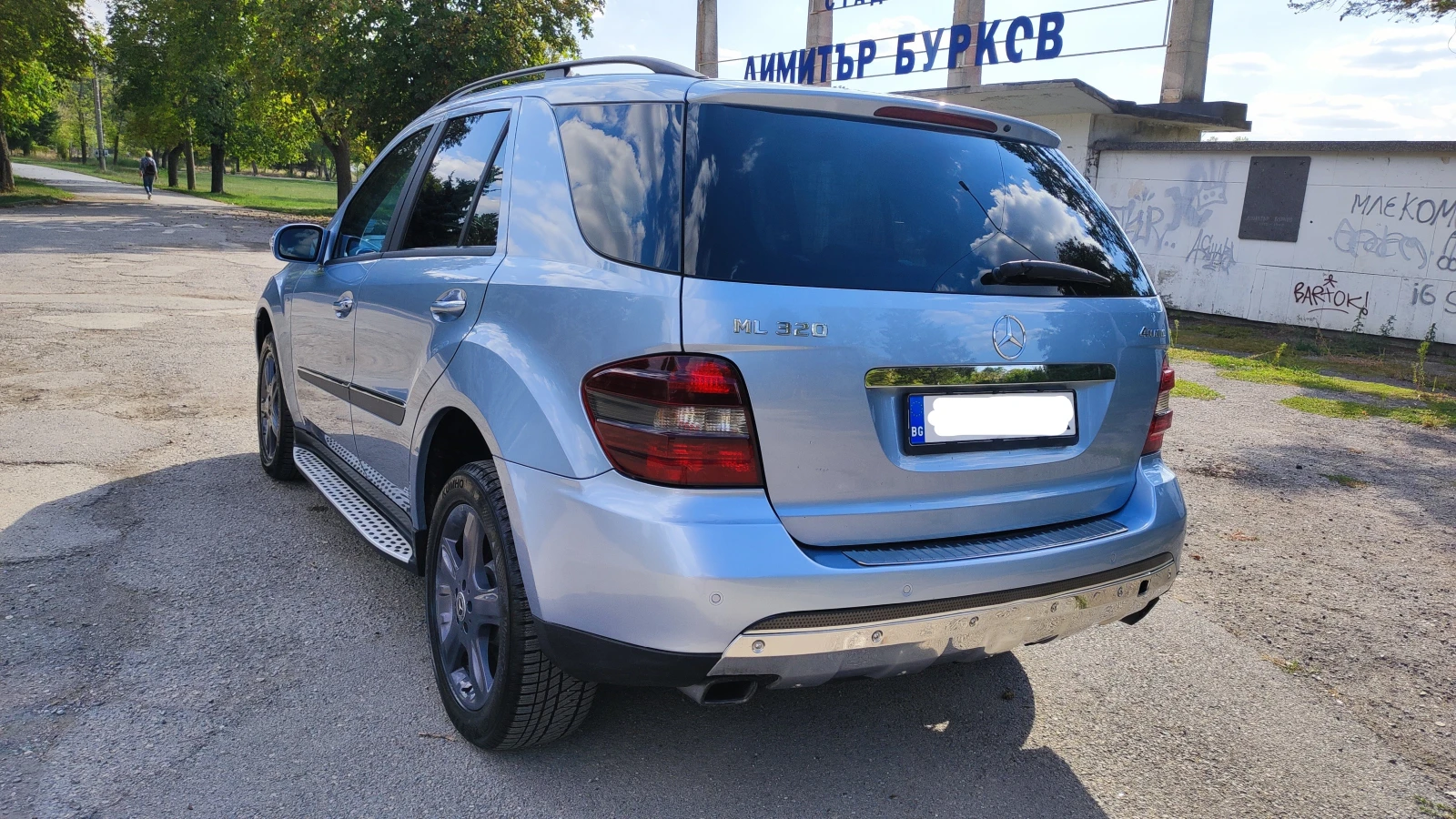 Mercedes-Benz ML 320  - изображение 2