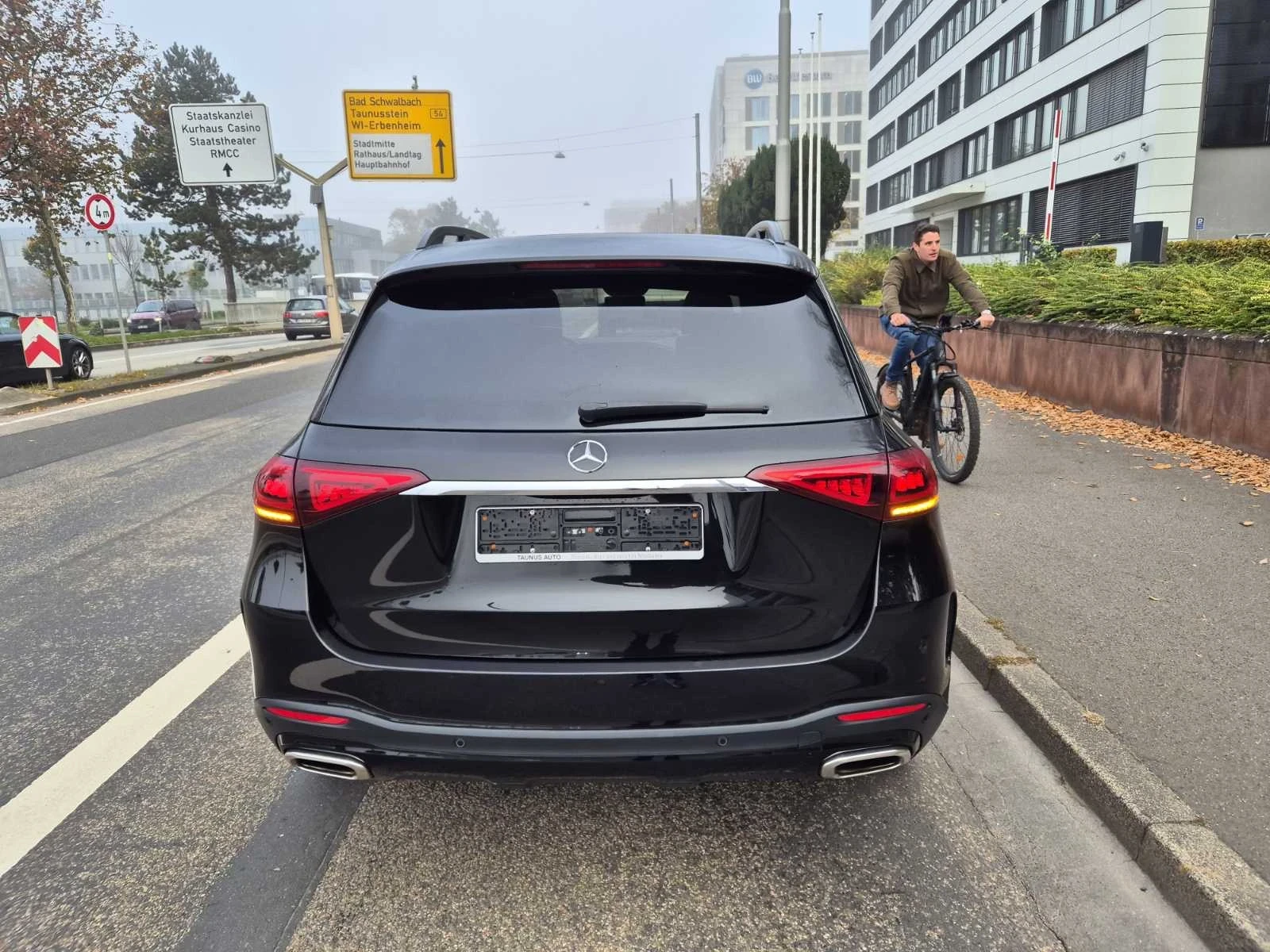 Mercedes-Benz GLE 580 AMG 4MATIC - изображение 3