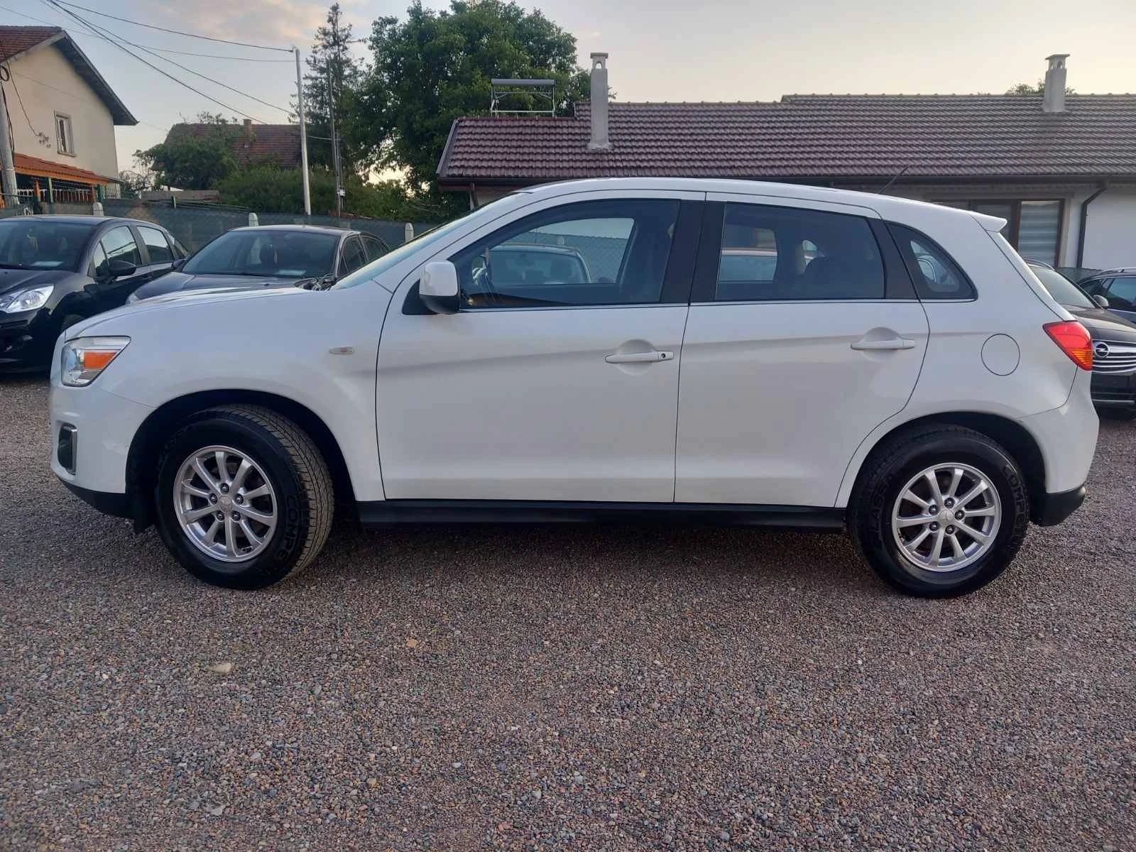 Mitsubishi ASX 1.6 DID-114HP EURO6 - изображение 3