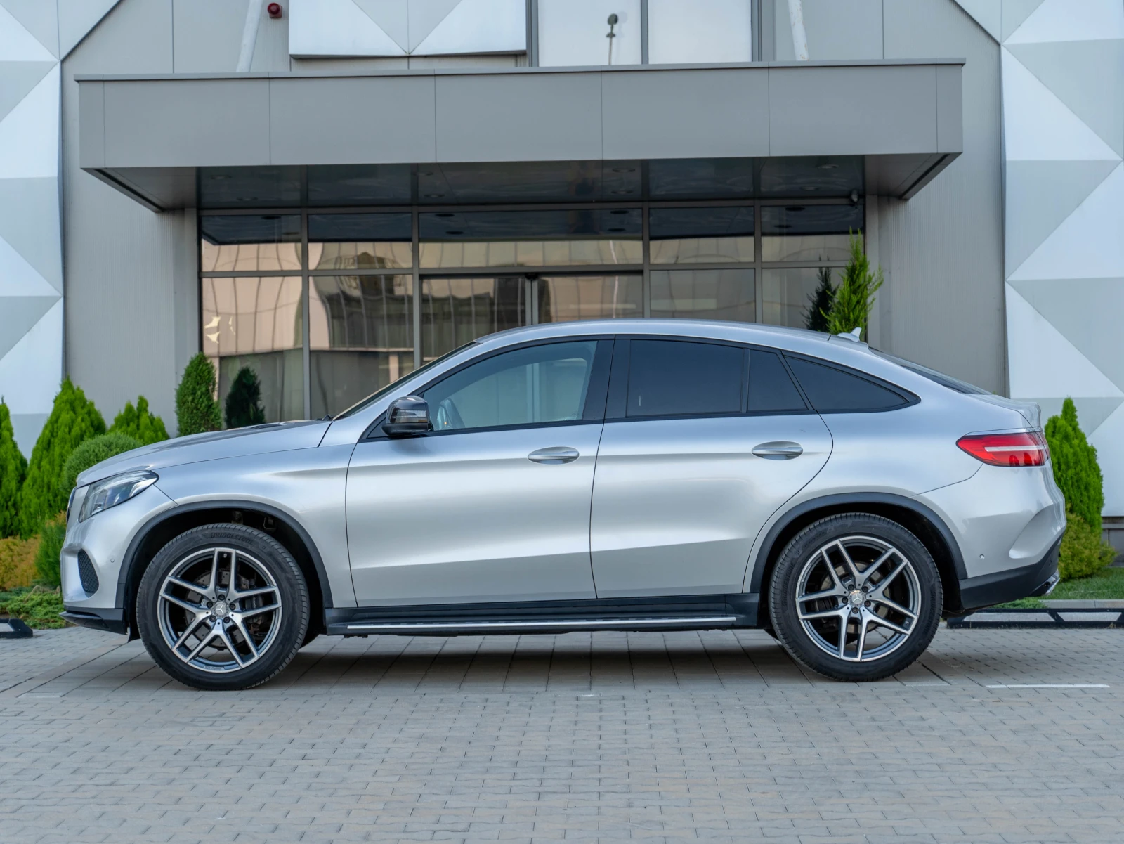 Mercedes-Benz GLE 350 AMG 4MATIC COUPE 360 градуса камери - изображение 5