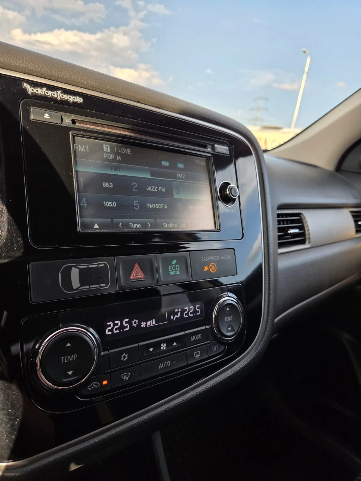 Mitsubishi Outlander  - изображение 7
