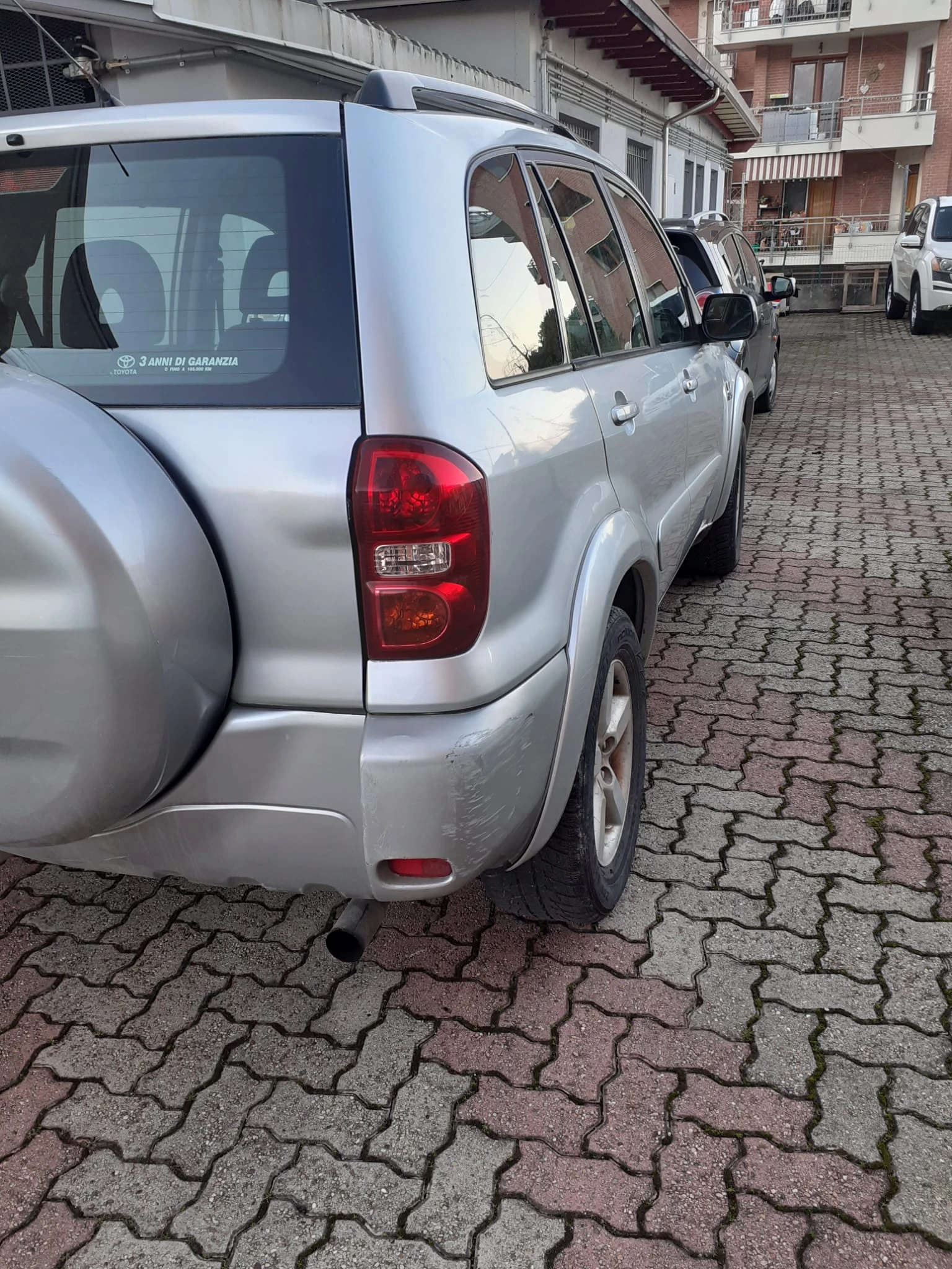 Toyota Rav4 2.0D4D 4X4  | Mobile.bg � ����������� 5