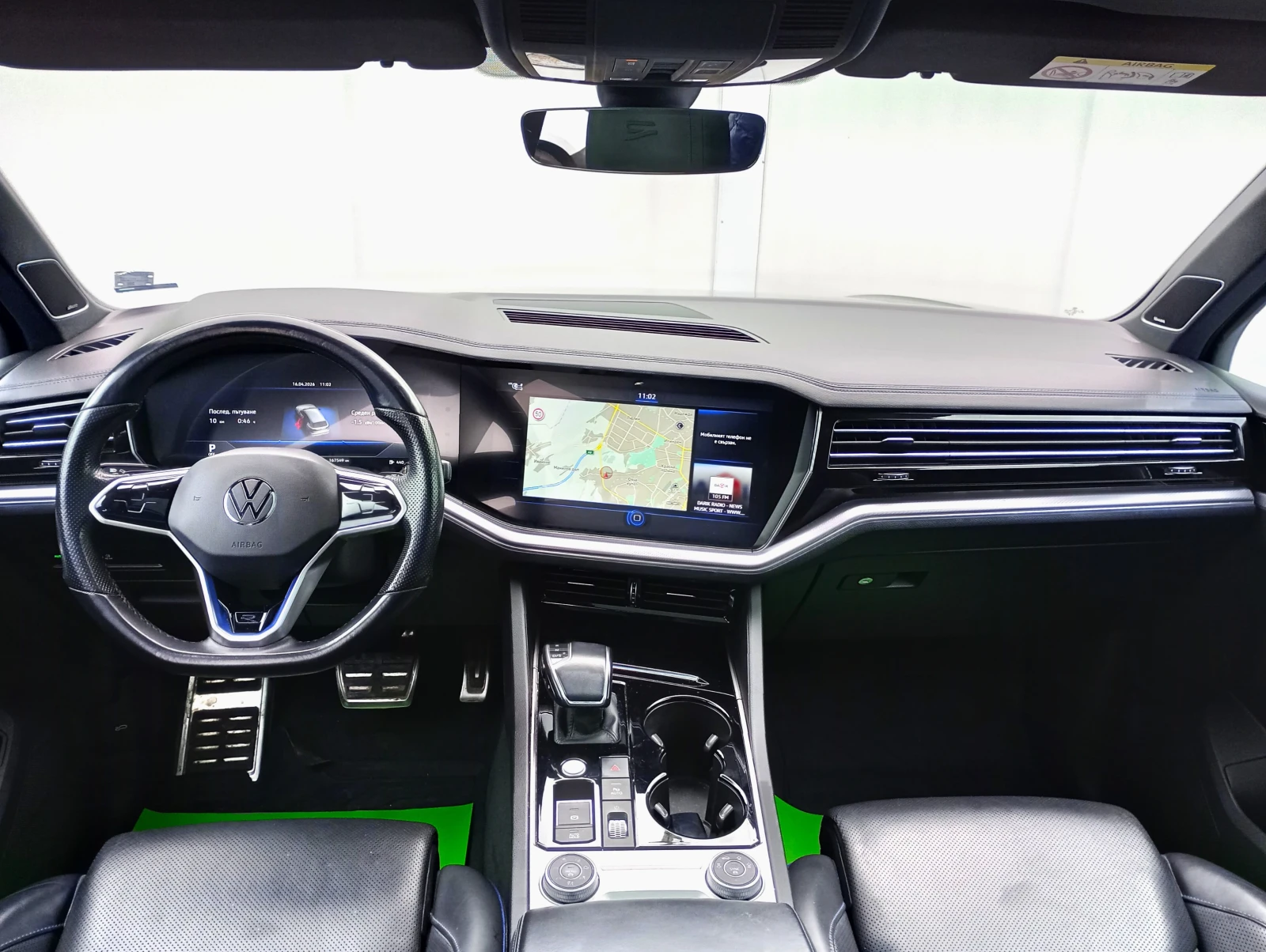 VW Touareg R line, снимка 8 - Автомобили и джипове - 54626904