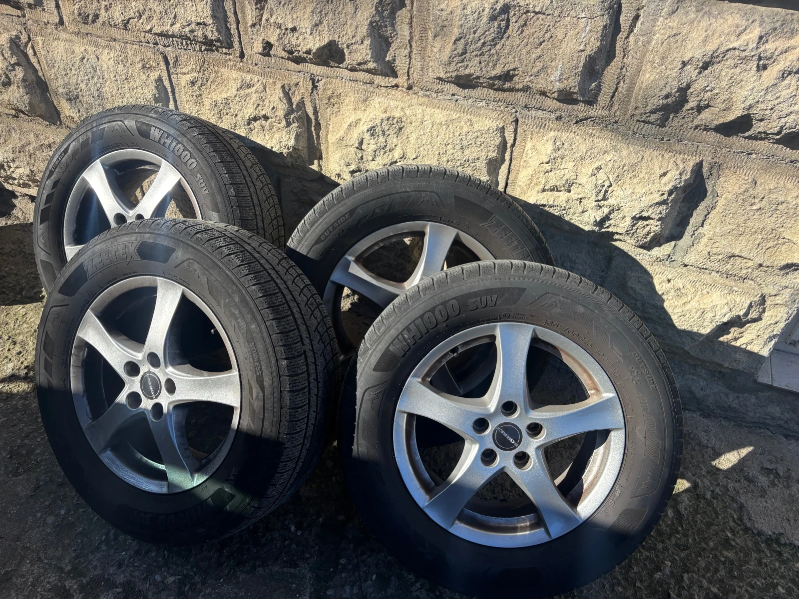 Ford Kuga ВНОС ШВЕЙЦАРИЯ!!!, снимка 17 - Автомобили и джипове - 54825996