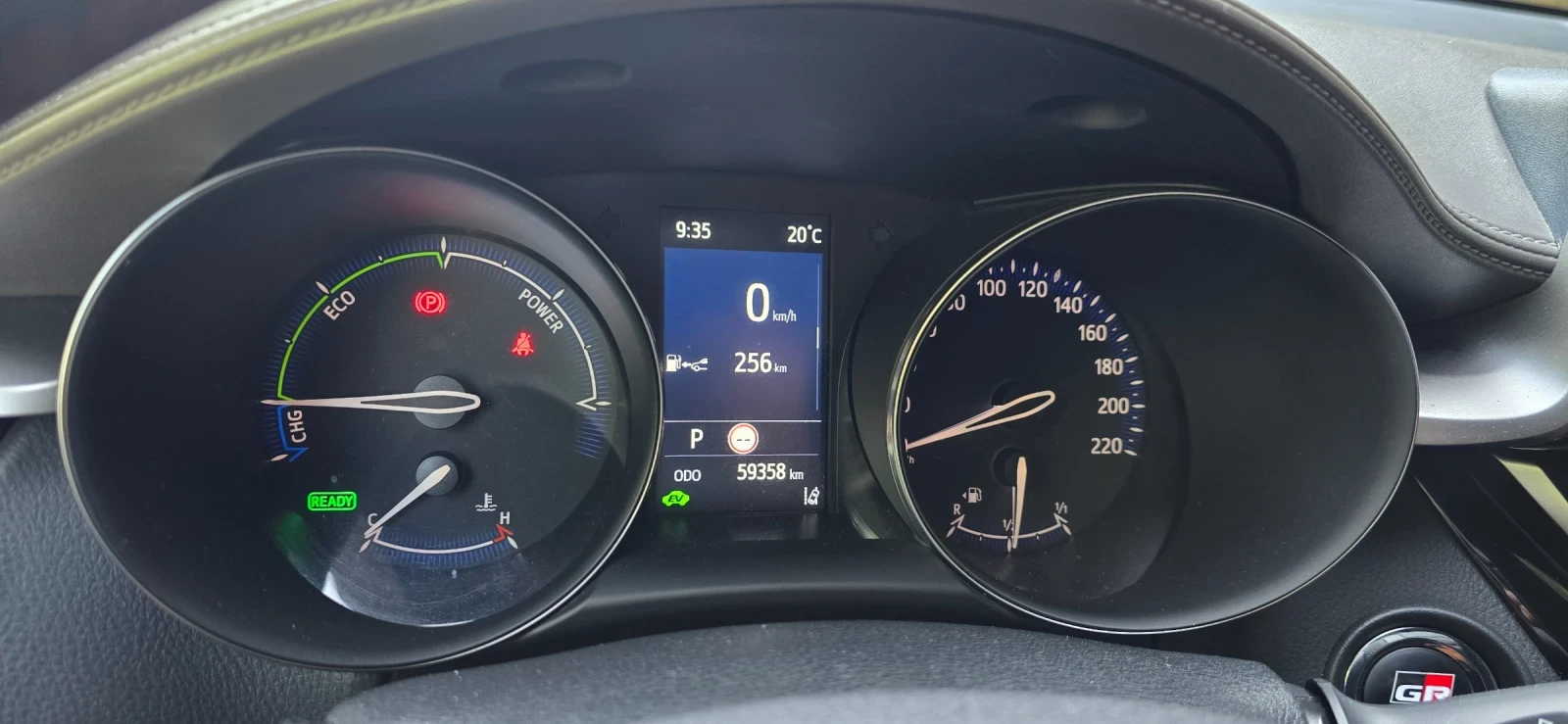 Toyota C-HR, снимка 15 - Автомобили и джипове - 55198312