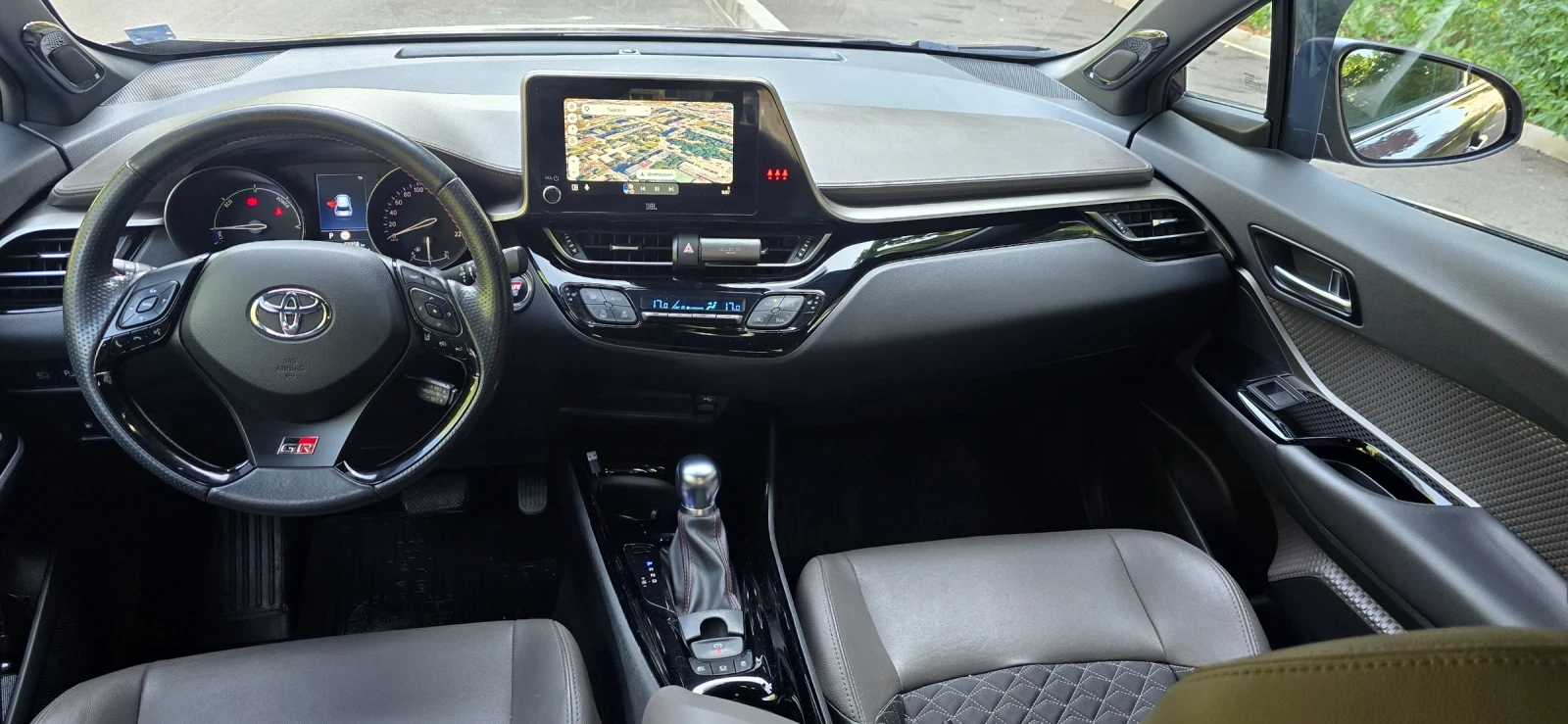 Toyota C-HR, снимка 13 - Автомобили и джипове - 55198312