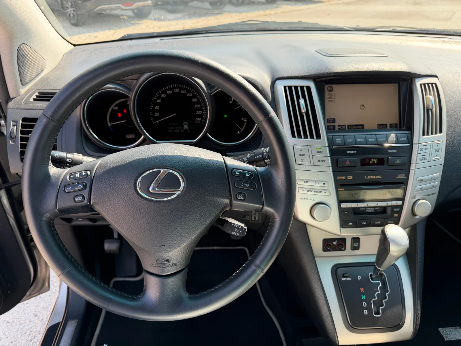 Lexus RX 400h 3.3h 272к.с 4x4 luxury FULL Внос Италия , снимка 8 - Автомобили и джипове - 55578195