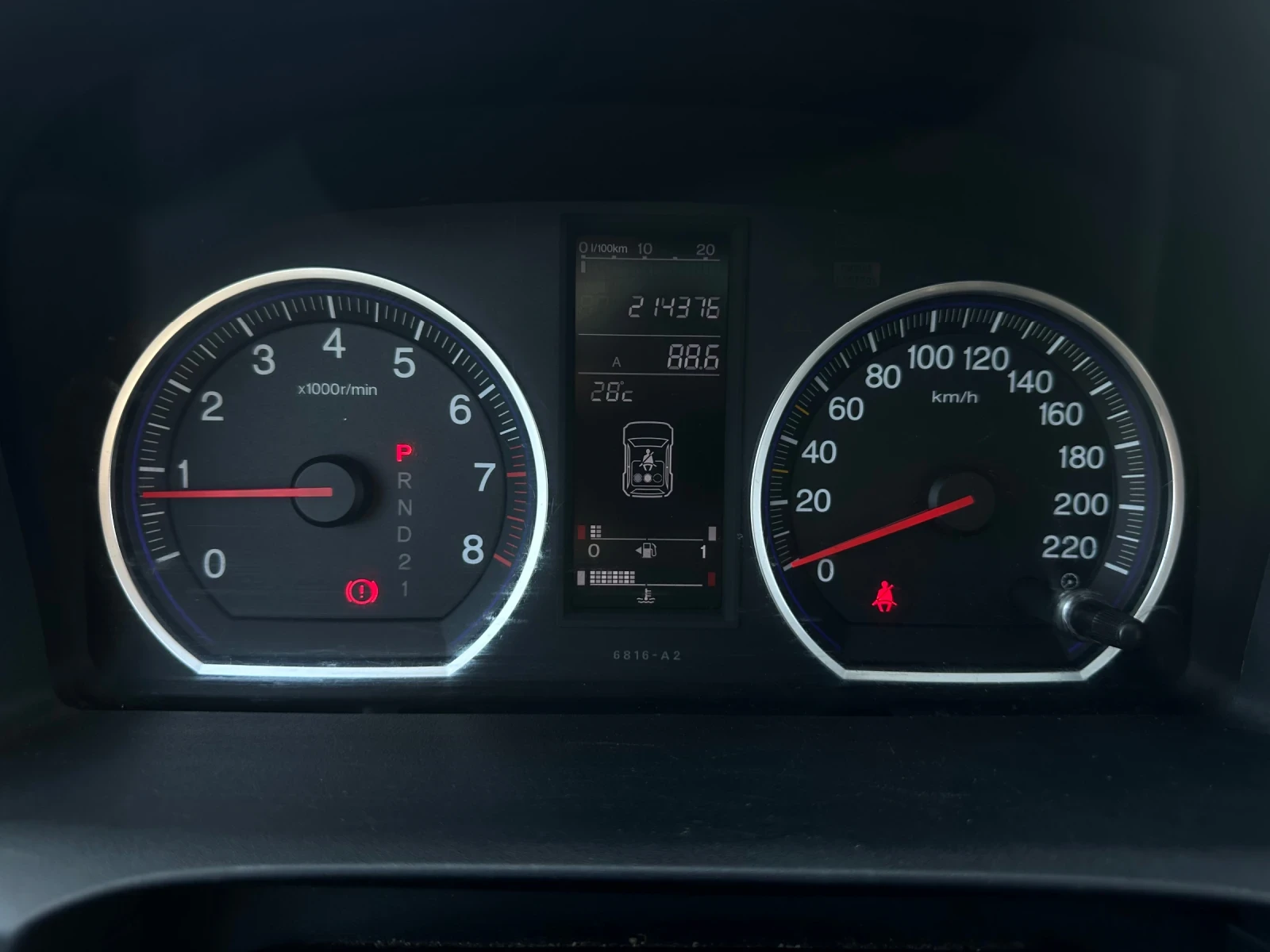 Honda Cr-v 2.0 бензин, снимка 13 - Автомобили и джипове - 56073178