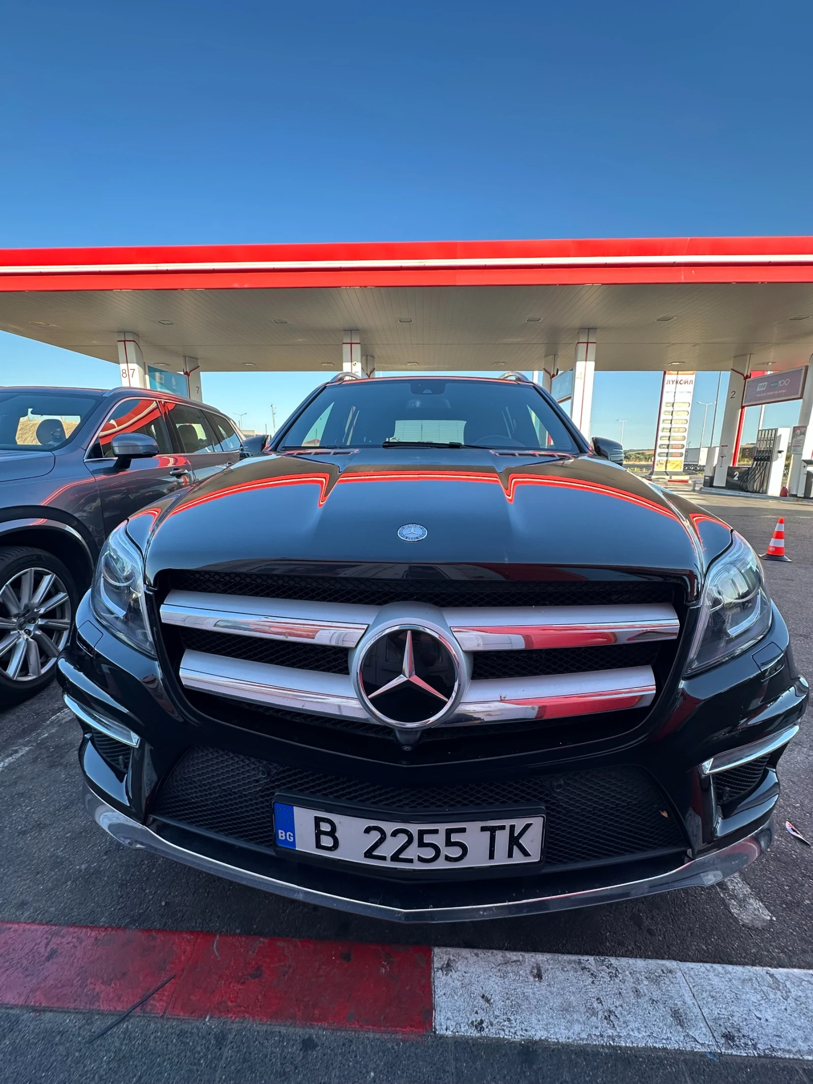 Mercedes-Benz GL 350 7МЕСТЕН AMG LINE LED ПАНО, снимка 8 - Автомобили и джипове - 56211127