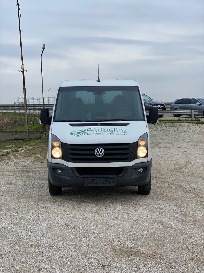 VW Crafter, снимка 3 - Бусове и автобуси - 38934630