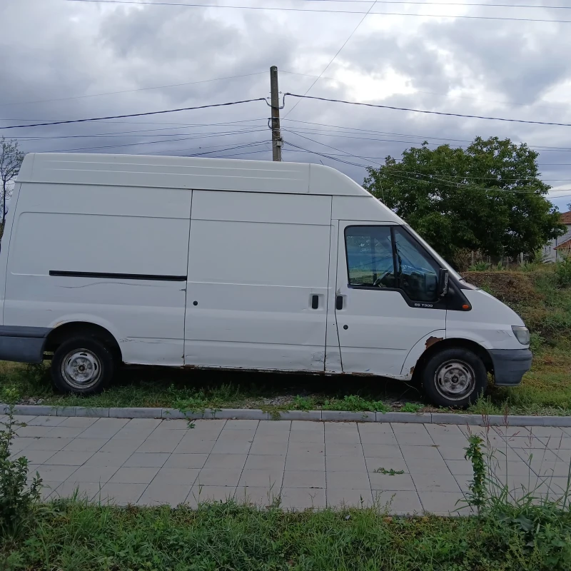 Ford Transit 330, снимка 4 - Бусове и автобуси - 52805834