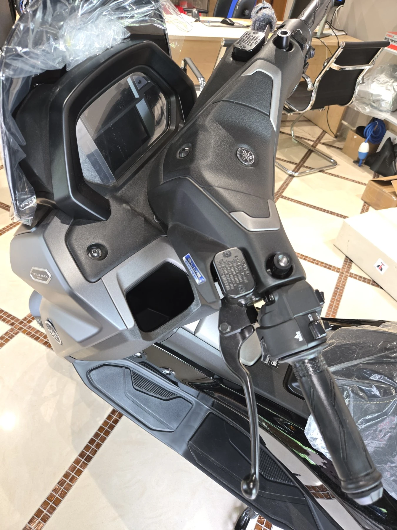 Yamaha NMAX, снимка 6 - Мотоциклети и мототехника - 54618940