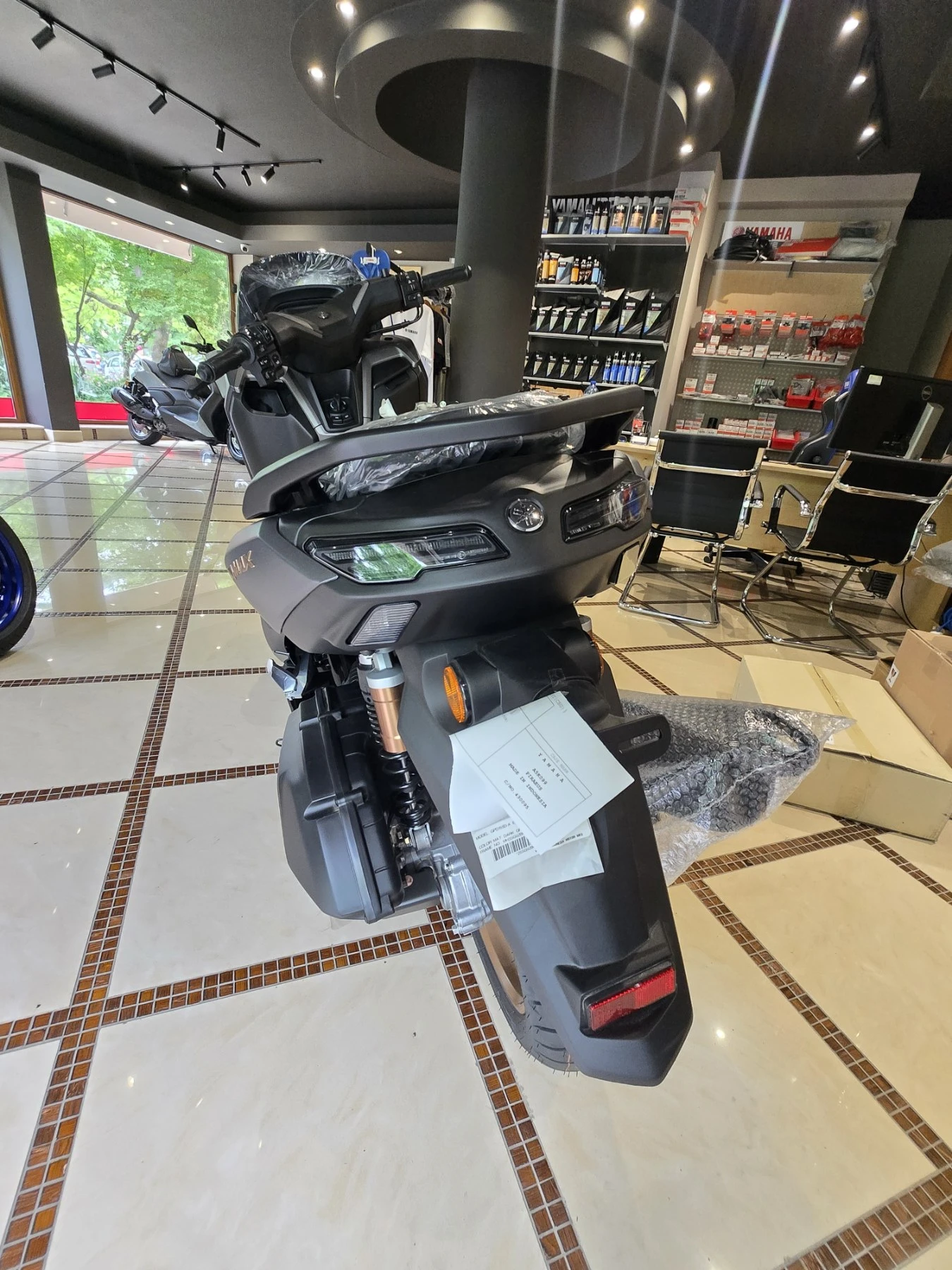 Yamaha NMAX, снимка 7 - Мотоциклети и мототехника - 54618940