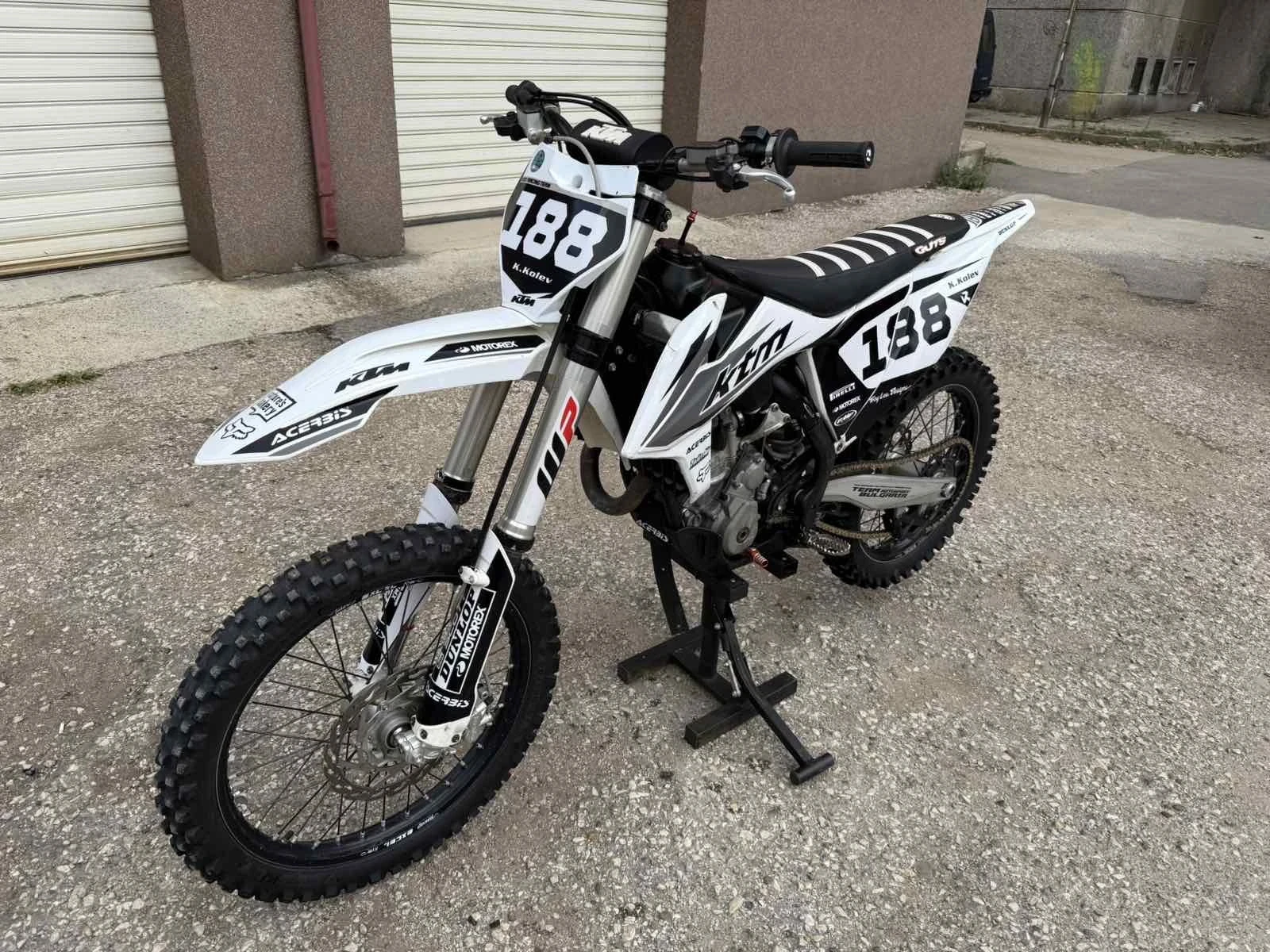Ktm SX-F Моторът е обслужван винаги навреме   маслото и кон