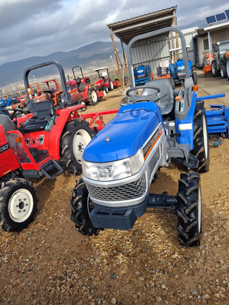 Трактор Kubota Скайтрак , снимка 2 - Селскостопанска техника - 53019297