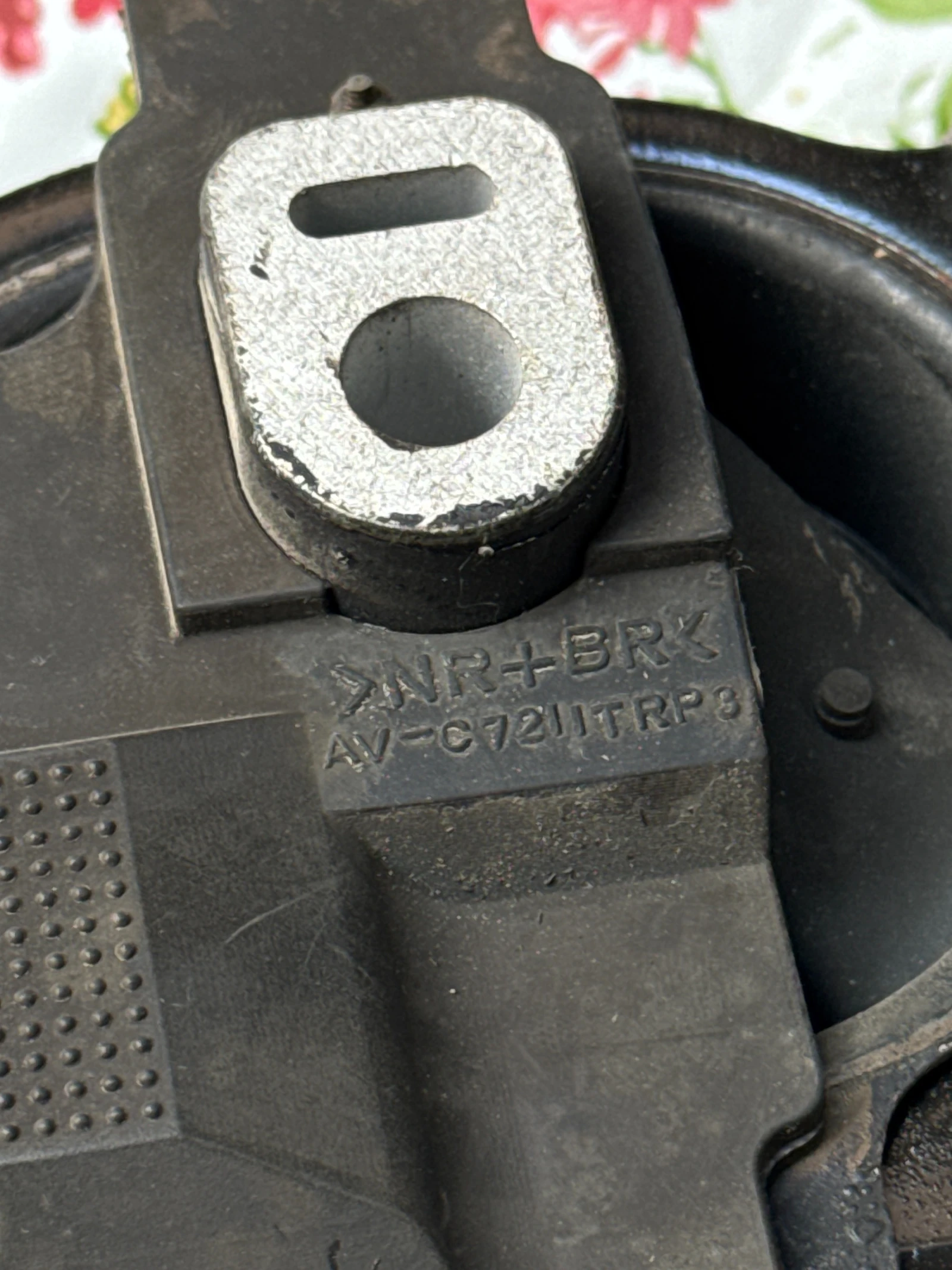  /  -     Toyota C-HR | Mobile.bg   4