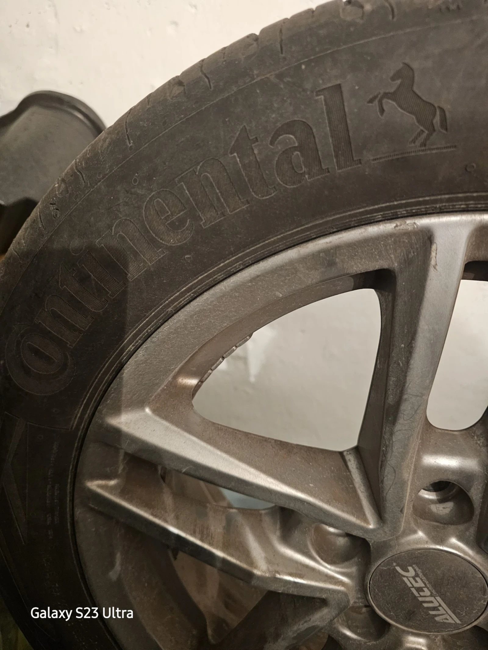 Гуми с джанти Continental 205/55R16, снимка 5 - Гуми и джанти - 54390245