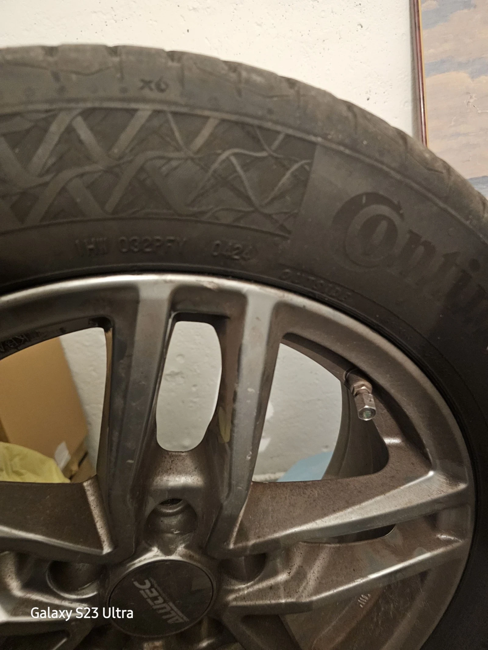 Гуми с джанти Continental 205/55R16, снимка 8 - Гуми и джанти - 54390245
