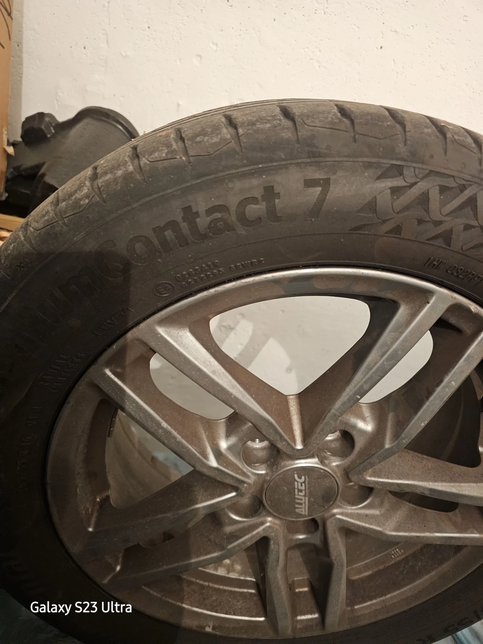 Гуми с джанти Continental 205/55R16, снимка 6 - Гуми и джанти - 54390245
