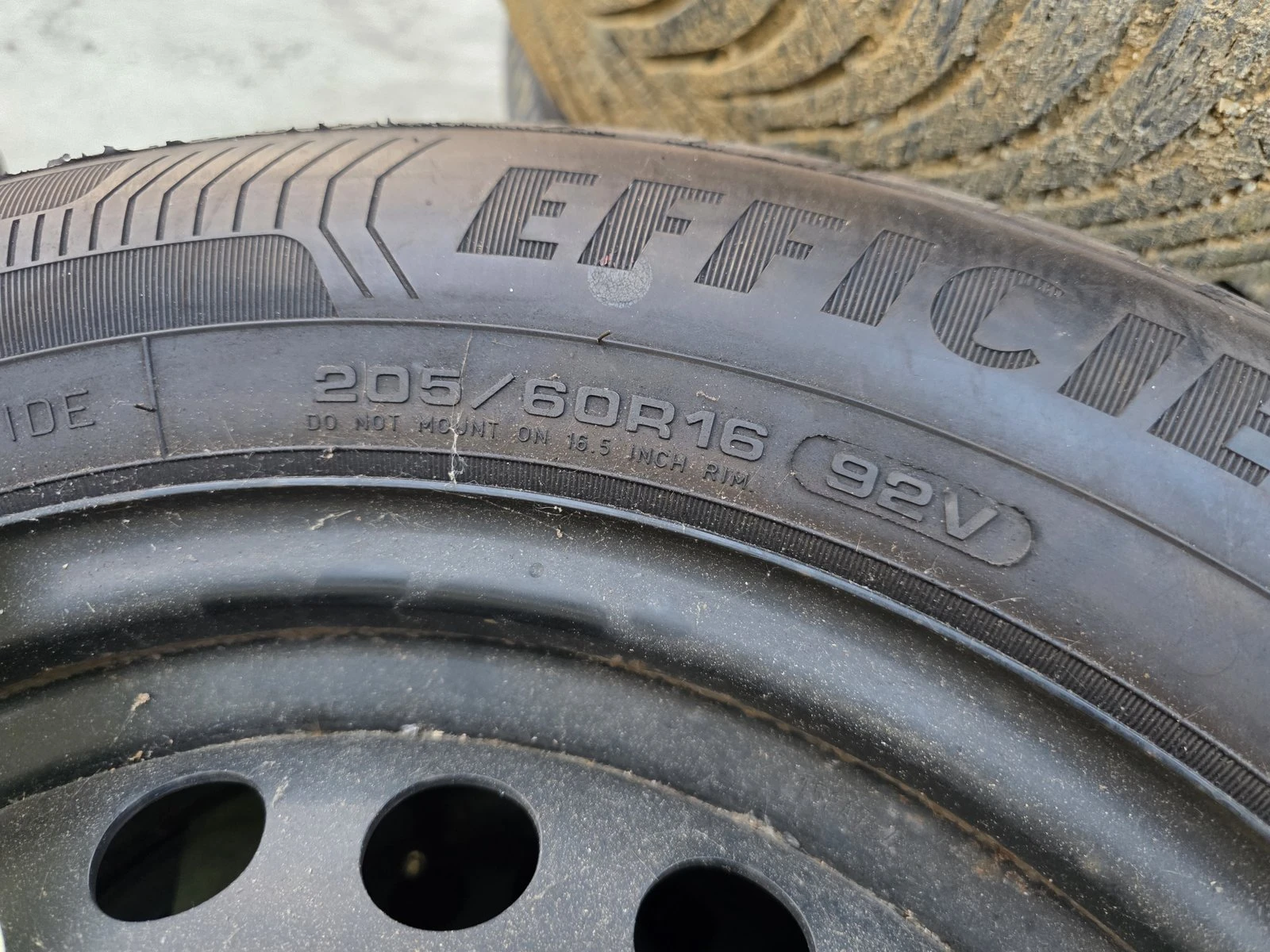 Гуми Летни 205/60R16, снимка 7 - Гуми и джанти - 56731015