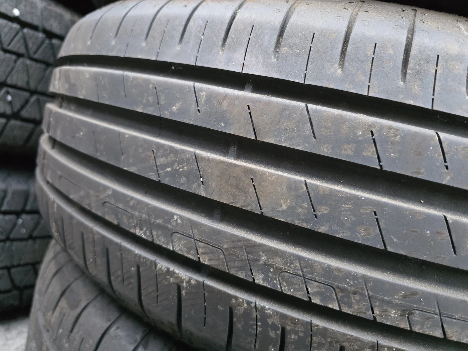 Гуми Летни 205/60R16, снимка 3 - Гуми и джанти - 56731015