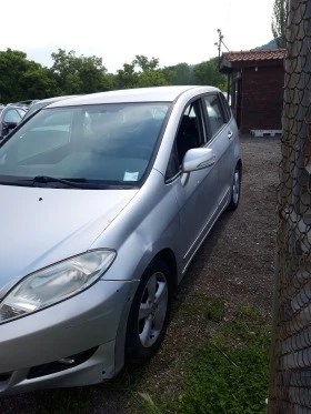 Honda Fr-v 2.2icdti НА ЧАСТИ, снимка 2