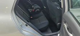 Toyota Auris, снимка 14