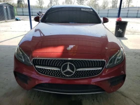 Mercedes-Benz E 300 4MATIC, снимка 3