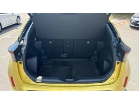 Toyota Yaris Cross 1.5HSD PREMIERE EDITION, снимка 10