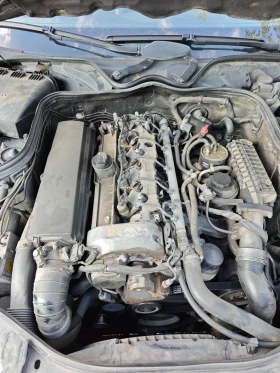 Mercedes-Benz E 270 2.7, снимка 10