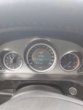 Mercedes-Benz E 220, снимка 6