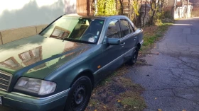 Mercedes-Benz C 200, снимка 1