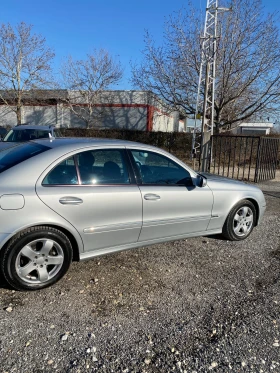 Mercedes-Benz E 320 320CDI-AVANGARD-НАВИ-EVO-224кс-УНИКАЛНО ЗАПАЗЕНА , снимка 5